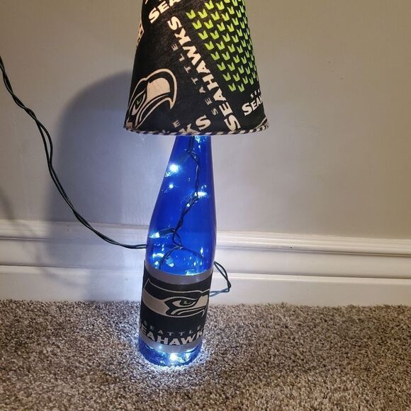 Seattle Seahawks Lamp  - Picture 2 of 5